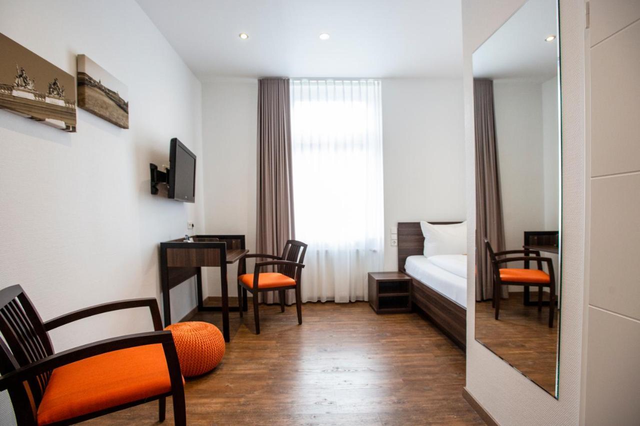 Sevendays Hotel Καρλσρούη Εξωτερικό φωτογραφία