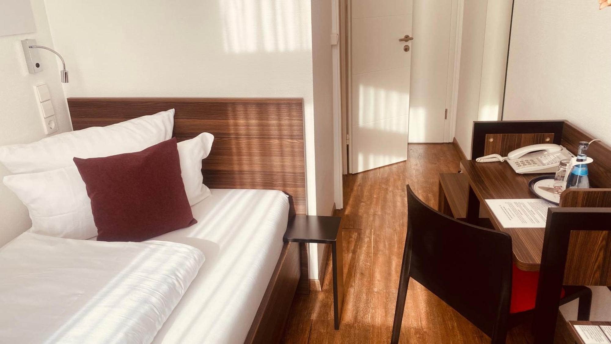 Sevendays Hotel Καρλσρούη Εξωτερικό φωτογραφία